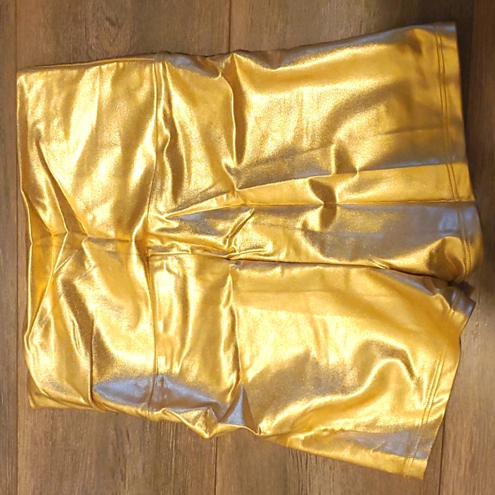 (L) Women's Matellic Gold Shiny high wasted shorts